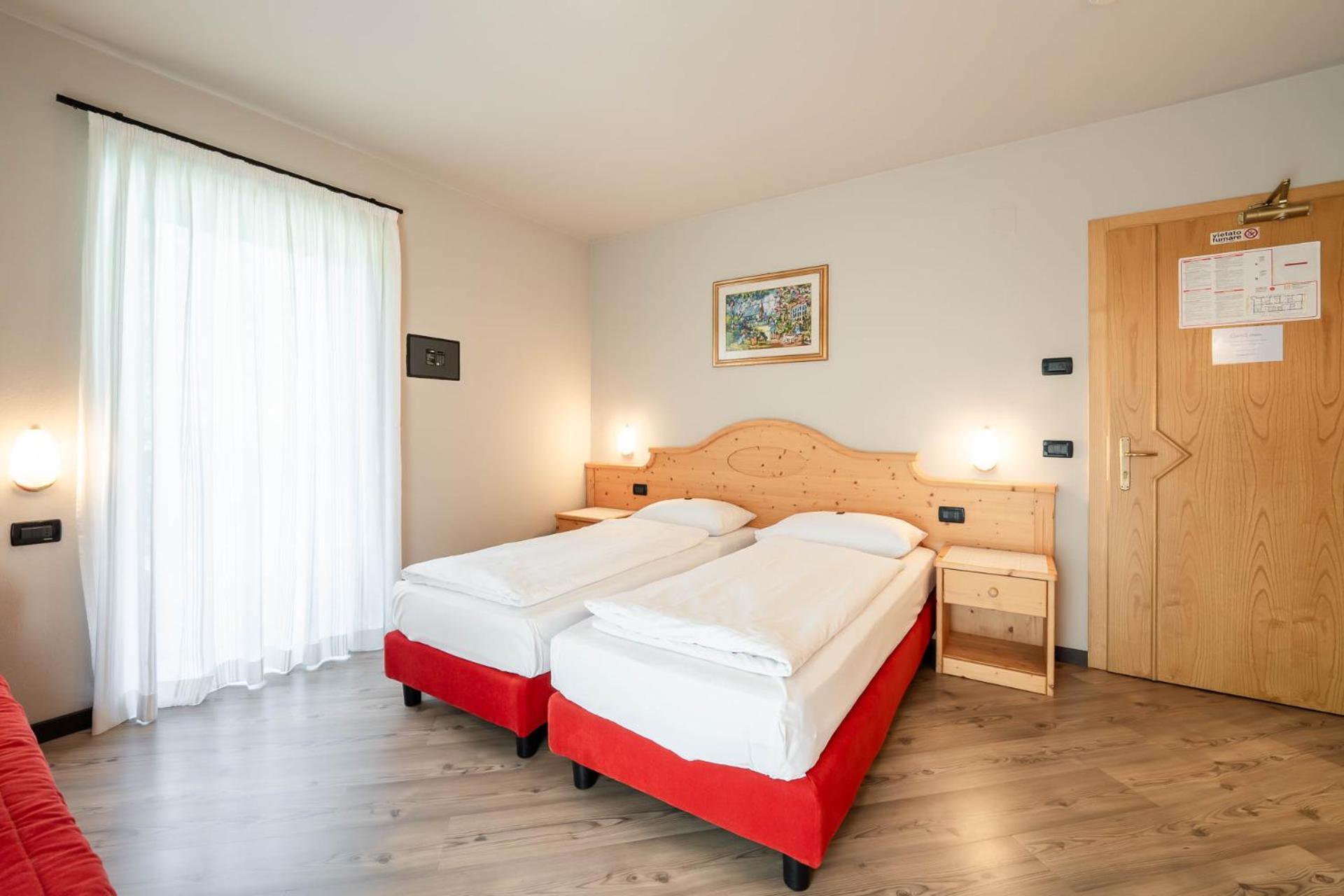 Bed and Breakfast Garni Letizia Campitello di Fassa Exterior foto
